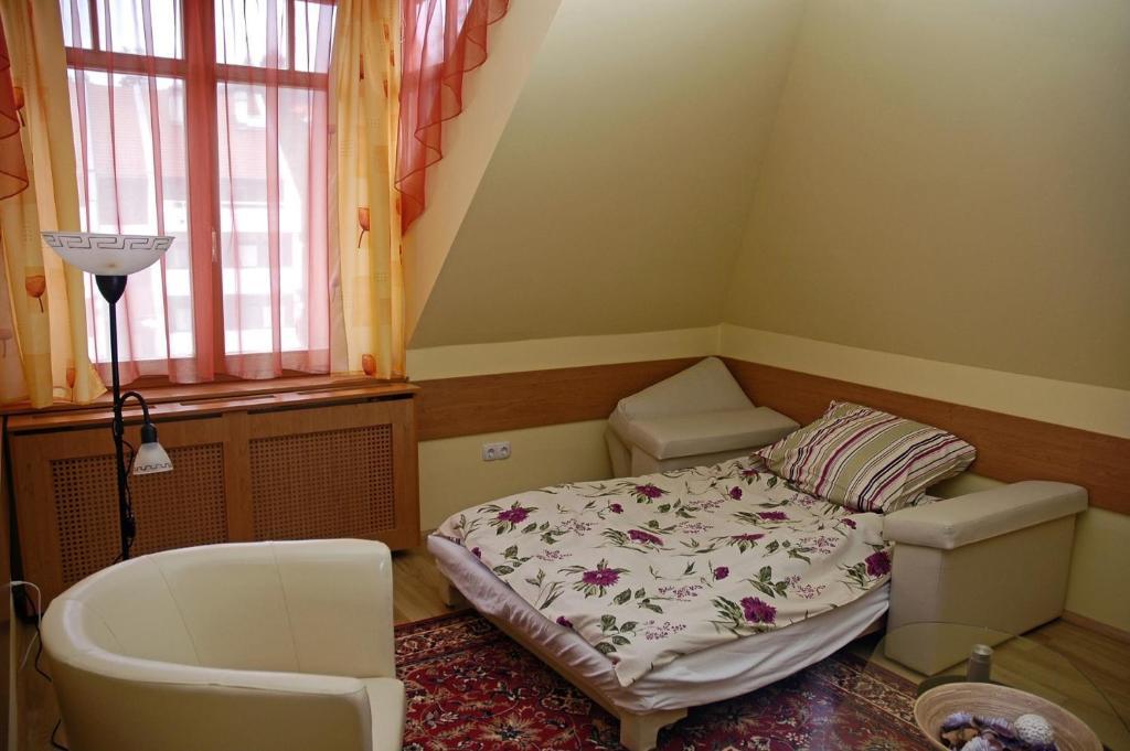 Villa Sakura Panzio Sopron Pokój zdjęcie